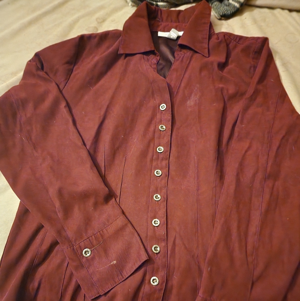 Dress Barn Long Sleeve Button UP Blouse L Burgundy